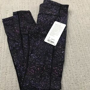 NWT lululemon size 4 speckled leggings.